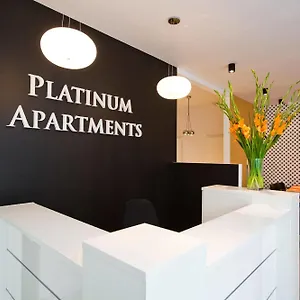platinum-palace-apartments.poznan-hotels.com/